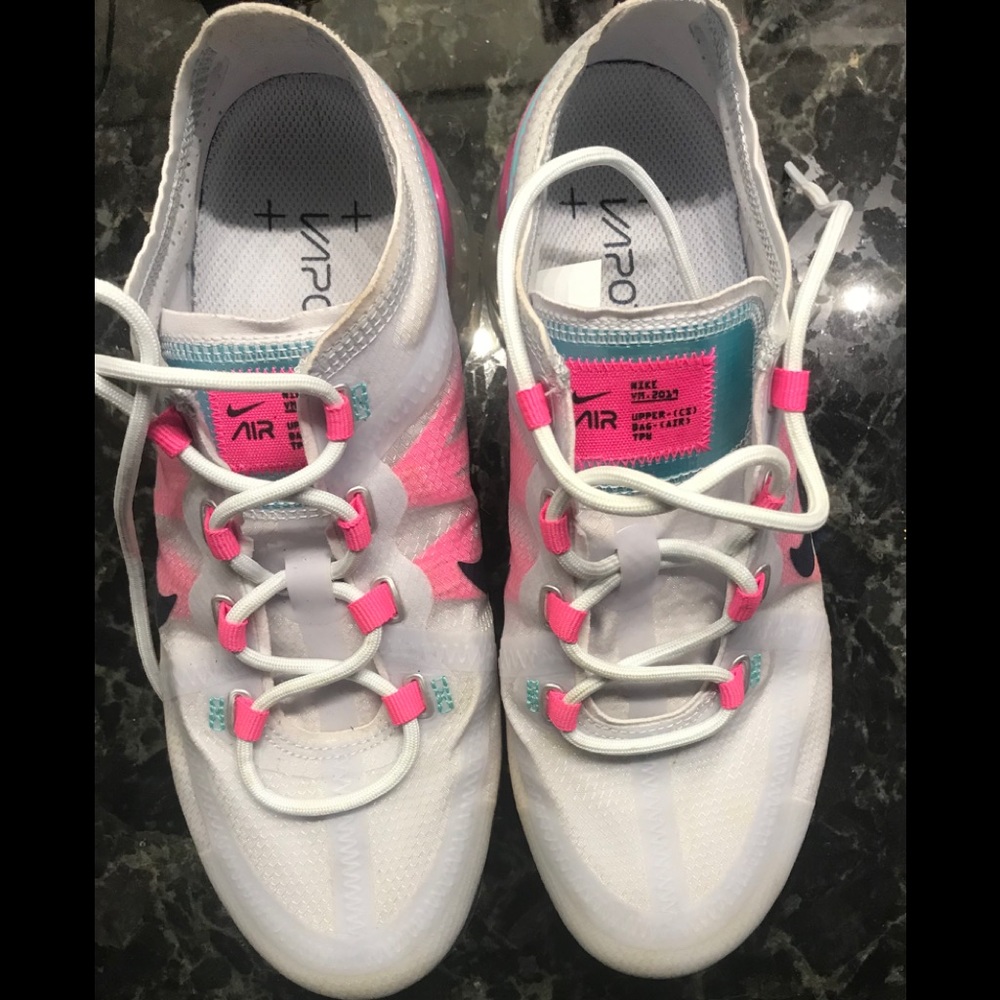 AIRVAPORMAX - Picture 2 of 2